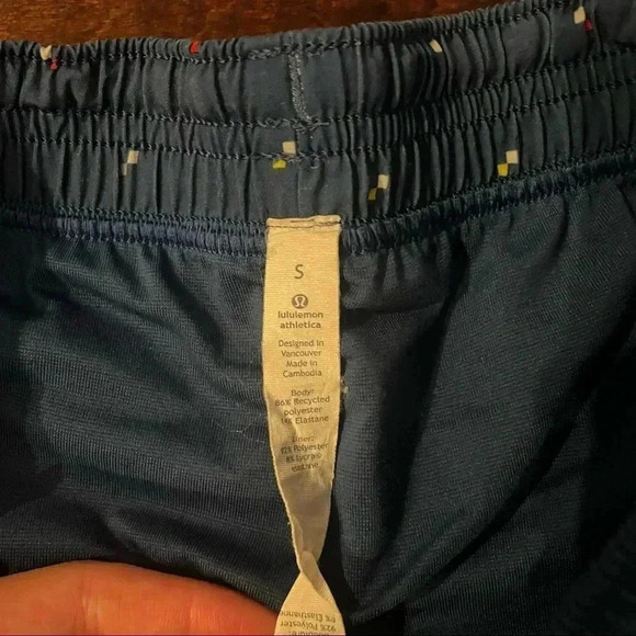 Lululemon Pace Breaker Shorts 9 inch - Picture 2 of 5